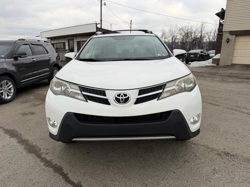 Toyota RAV4 XLE AWD 2015