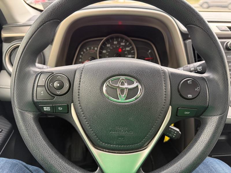 Toyota RAV4 XLE AWD 2015