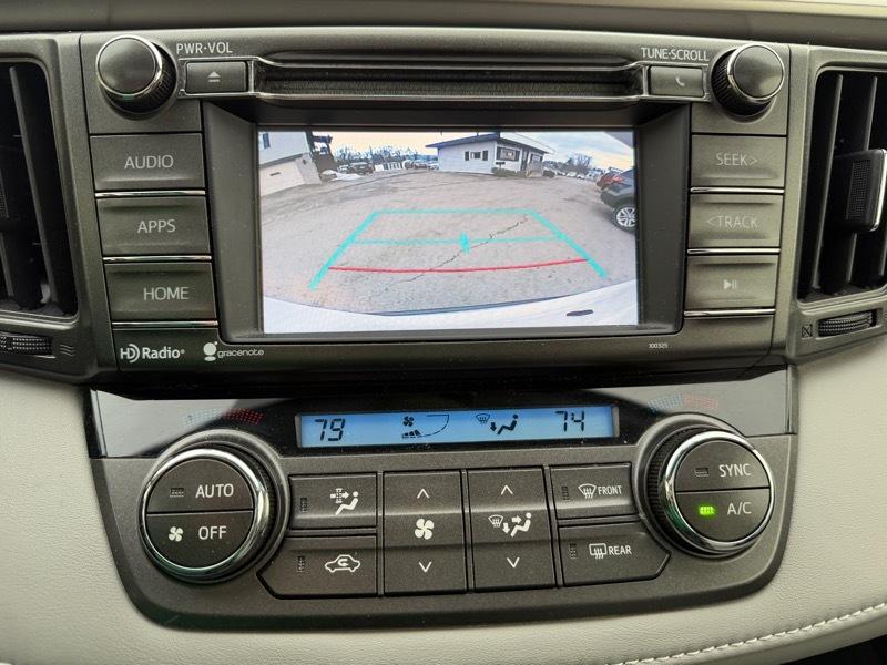 Toyota RAV4 XLE AWD 2015