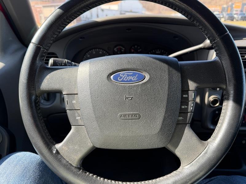 Ford Ranger XLT SuperCab 4 Door 4WD 2011