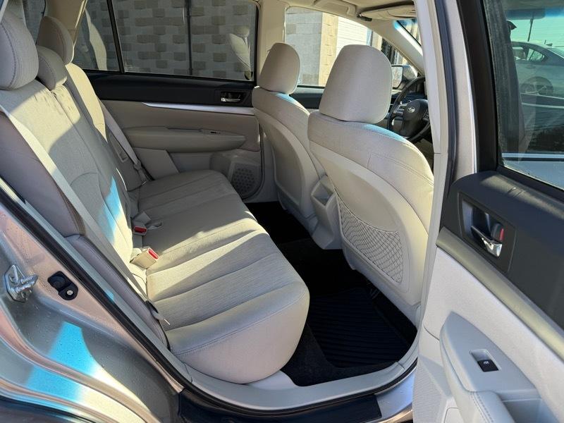 Subaru Outback 2.5i Premium 2014