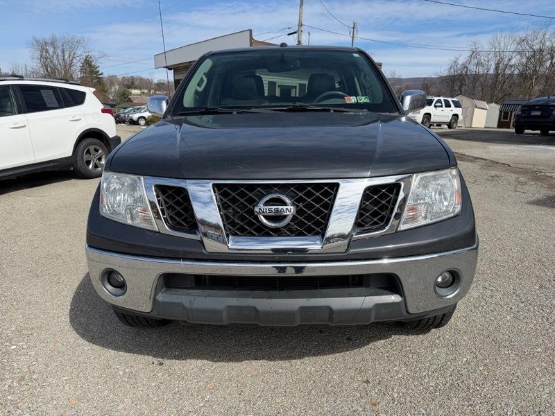 Nissan Frontier SL Crew Cab 4WD 2013