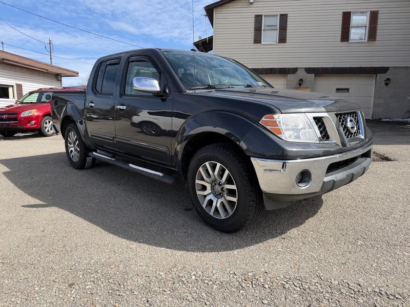 Nissan Frontier SL Crew Cab 4WD 2013