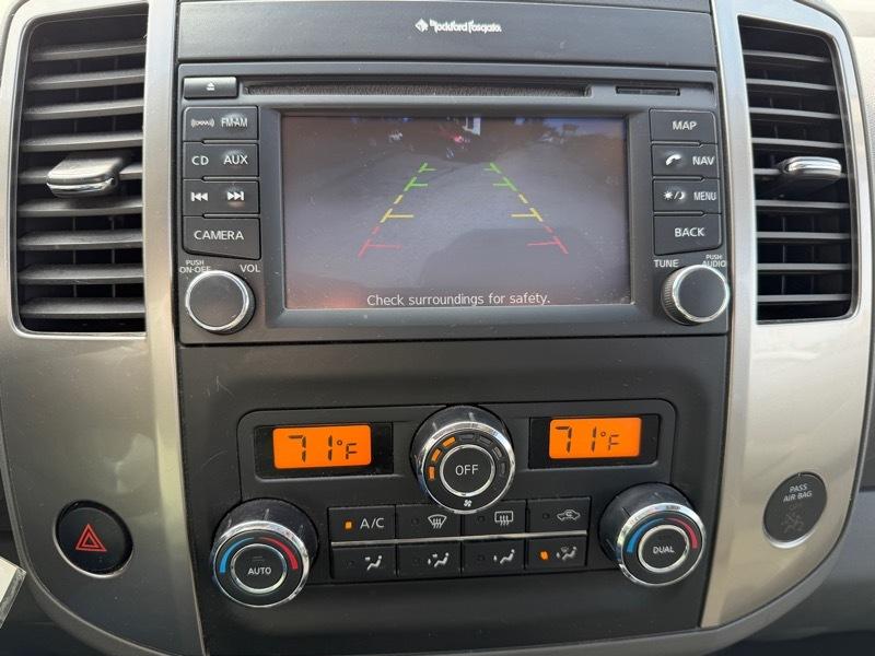 Nissan Frontier SL Crew Cab 4WD 2013