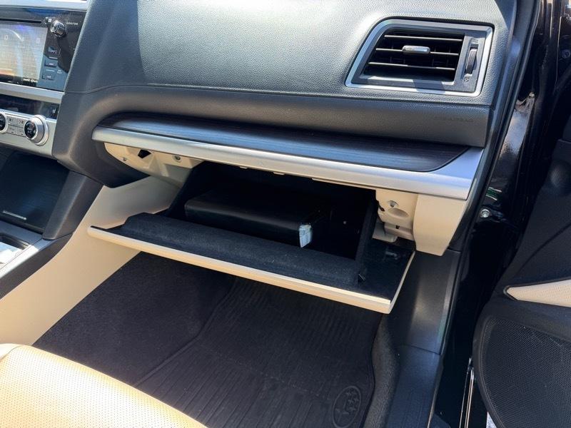 Subaru Legacy 3.6R Limited 2015