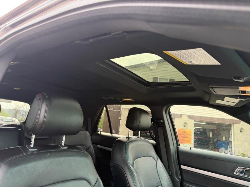 Ford Explorer XLT 4WD 2016