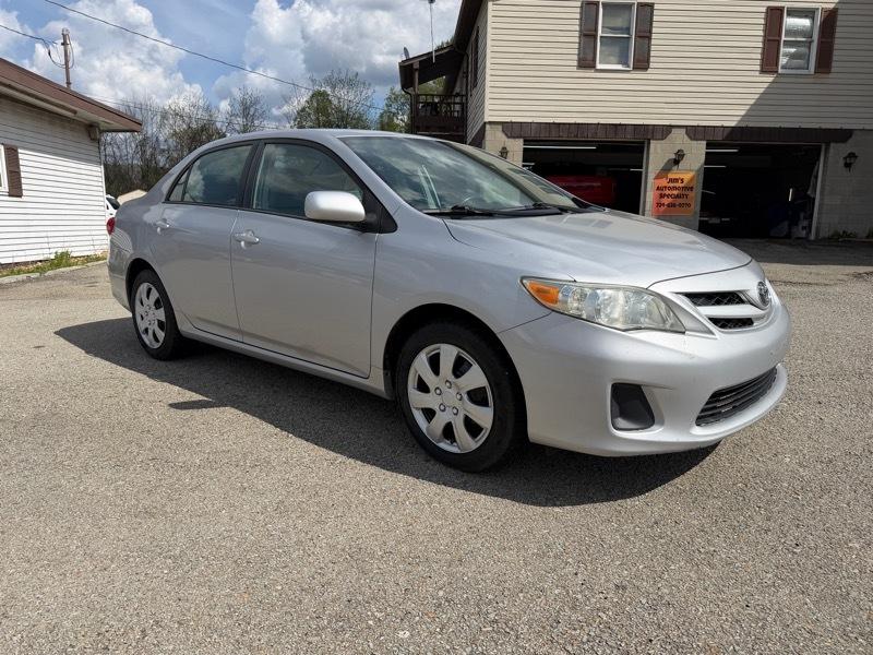 Toyota Corolla LE 2012