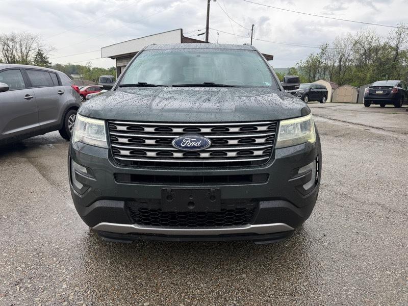 Ford Explorer XLT 4WD 2016