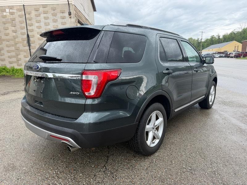 Ford Explorer XLT 4WD 2016