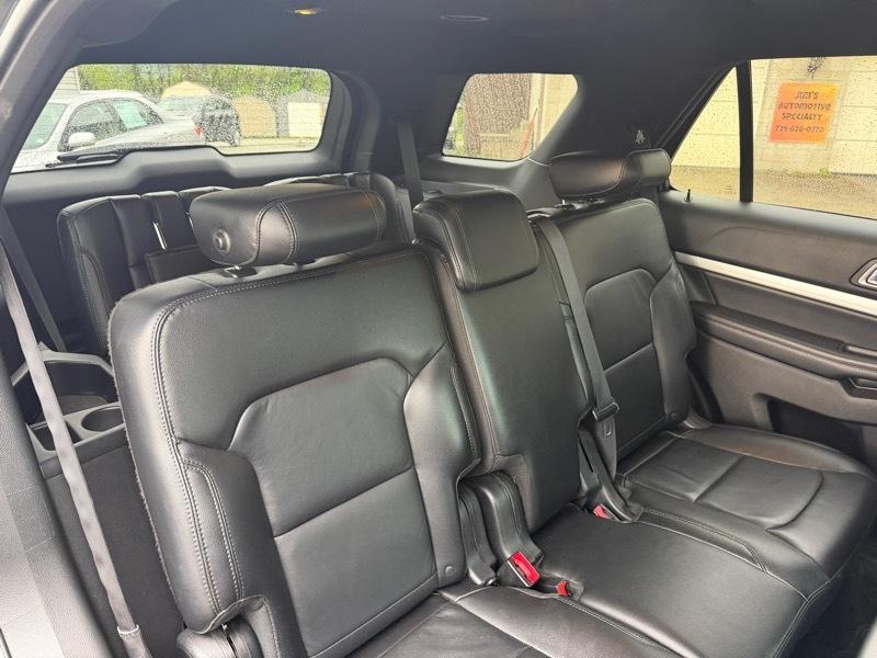 Ford Explorer XLT 4WD 2016