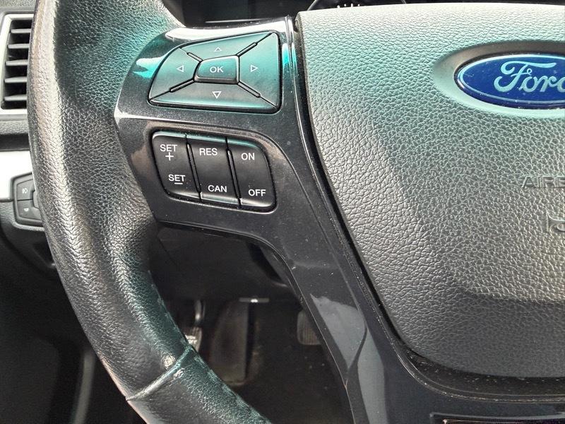 Ford Explorer XLT 4WD 2016