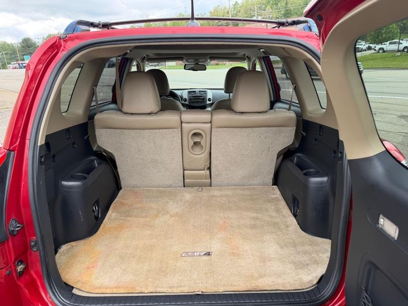 Toyota RAV4 Limited I4 4WD 2012