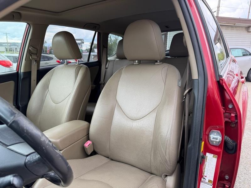 Toyota RAV4 Limited I4 4WD 2012