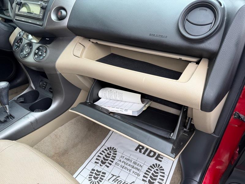 Toyota RAV4 Limited I4 4WD 2012