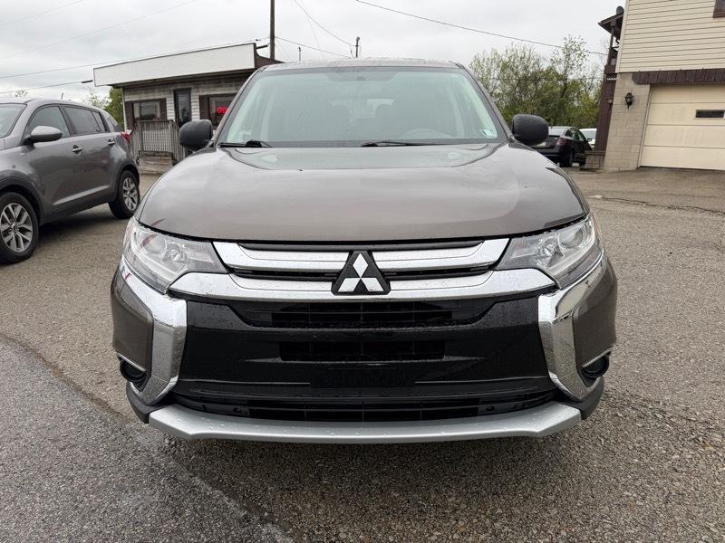 Mitsubishi Outlander ES AWC 2018