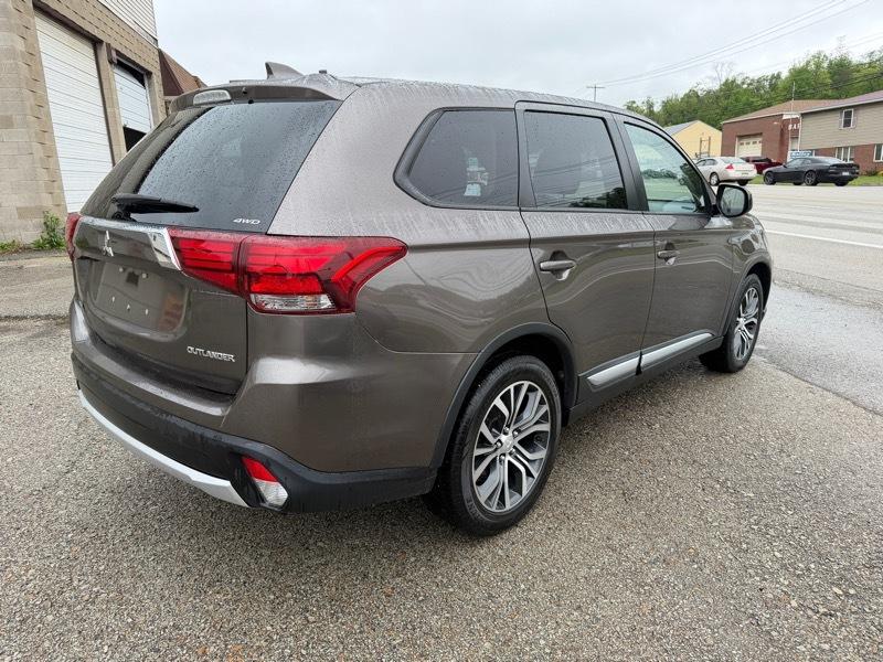 Mitsubishi Outlander ES AWC 2018