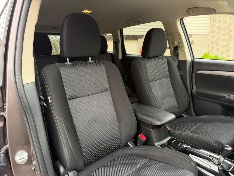 Mitsubishi Outlander ES AWC 2018