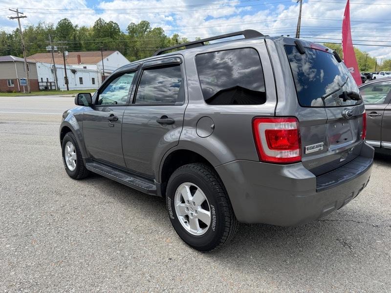 Ford Escape XLT 4WD 2010