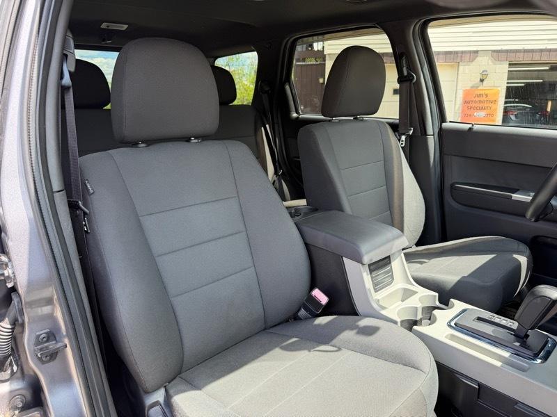 Ford Escape XLT 4WD 2010