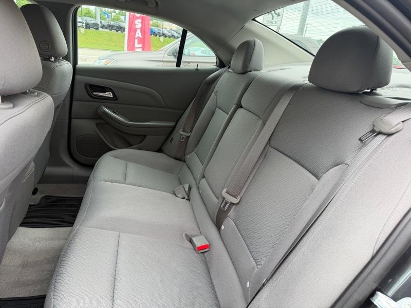 Chevrolet Malibu LS 2015