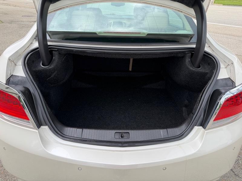 Buick LaCrosse Premium Package 1, w/Leather AWD 2012