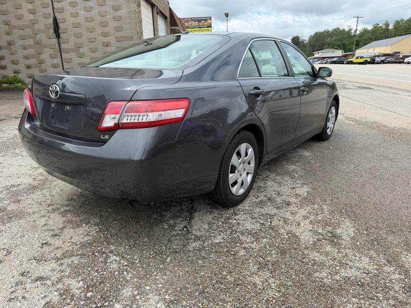 Toyota Camry LE 4D Sedan 2011