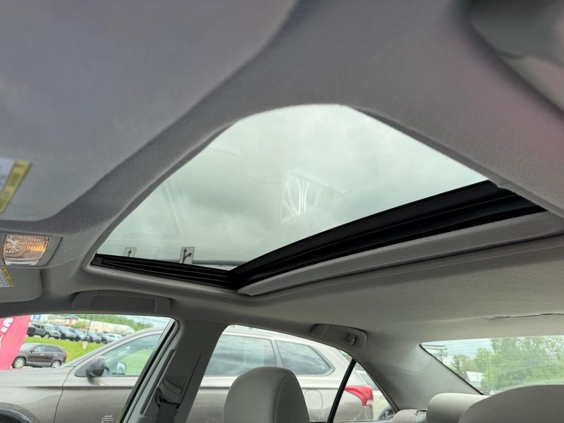 Toyota Camry LE 4D Sedan 2011