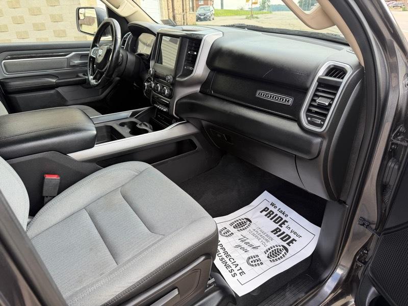RAM 1500 Big Horn Crew Cab SWB 4WD 2019