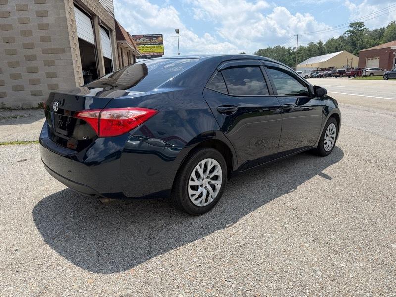 Toyota Corolla LE 4D Sedan 2018