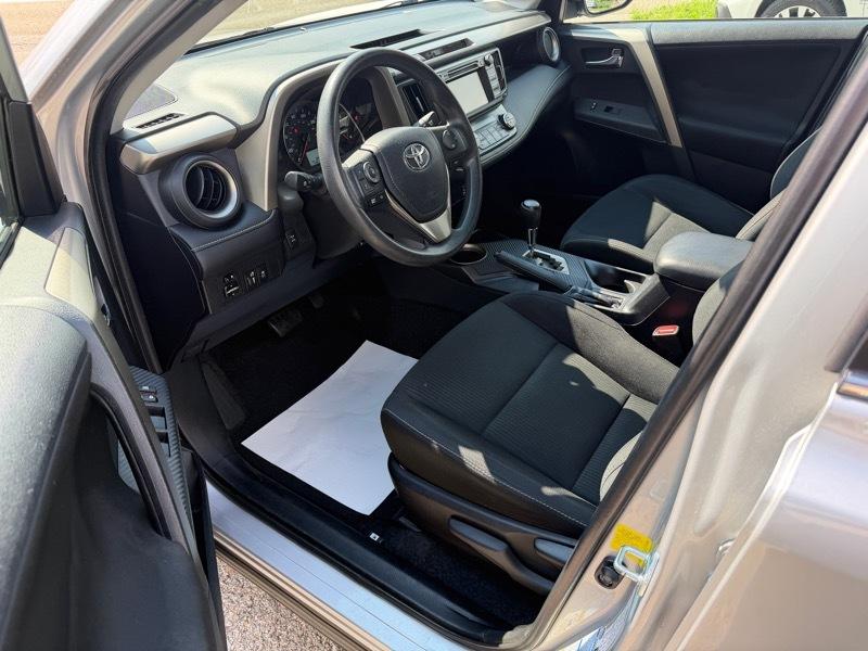Toyota RAV4 XLE AWD 2015
