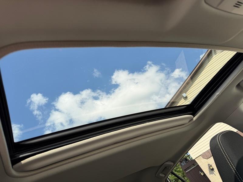 Toyota RAV4 XLE AWD 2015