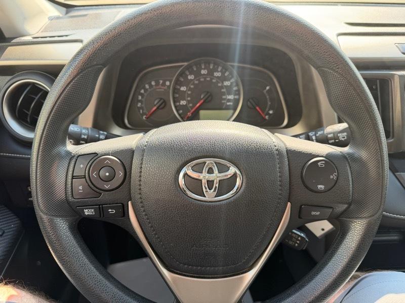Toyota RAV4 XLE AWD 2015