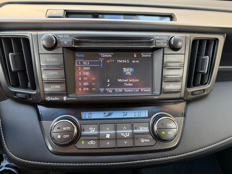 Toyota RAV4 XLE AWD 2015