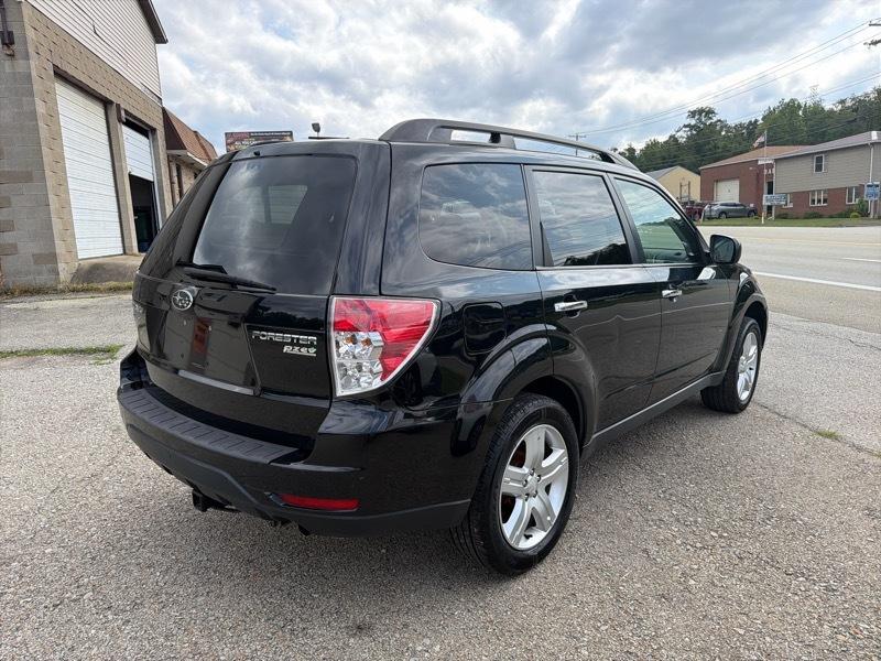 Subaru Forester 2.5X Premium 2010