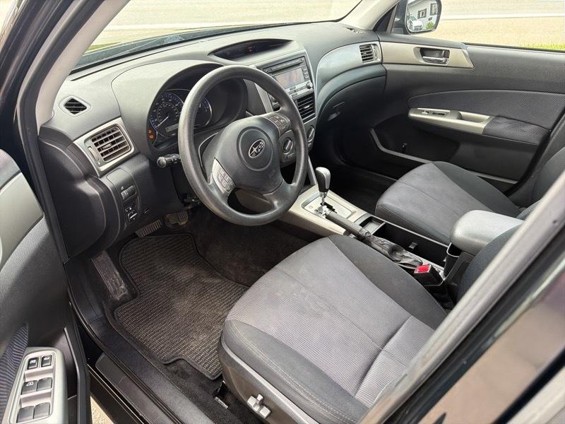 Subaru Forester 2.5X Premium 2010