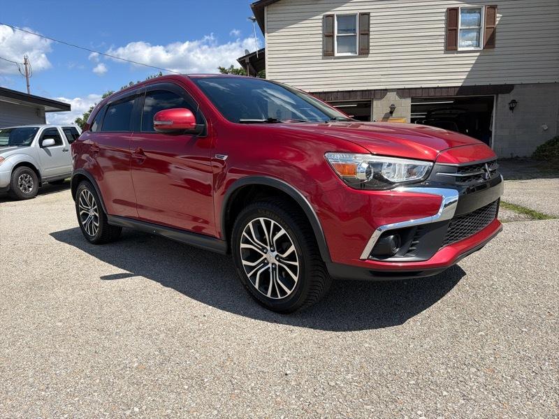 Mitsubishi Outlander Sport  2018