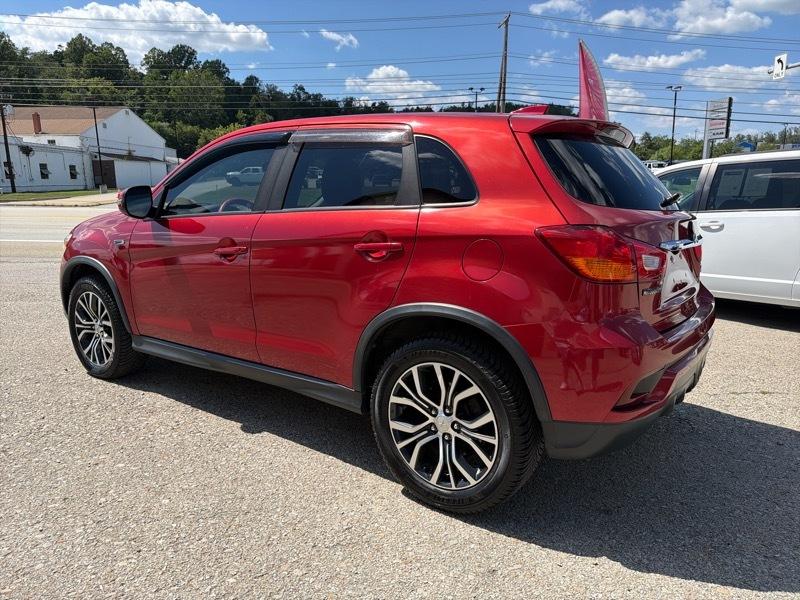 Mitsubishi Outlander Sport  2018