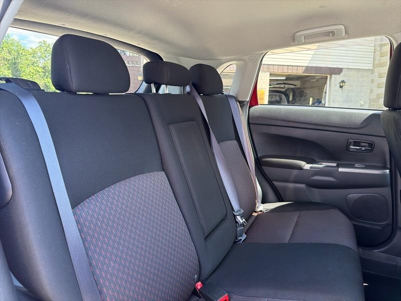 Mitsubishi Outlander Sport  2018