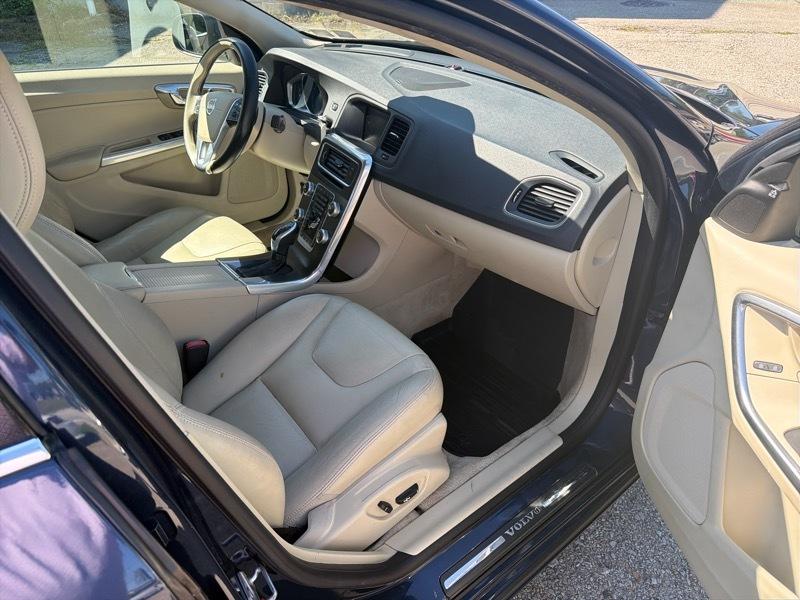 Volvo S60  2015