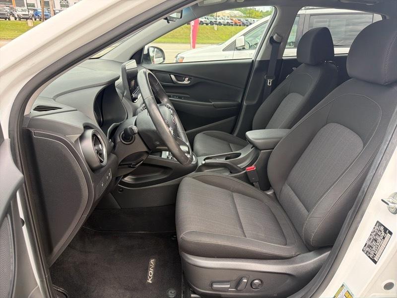 Hyundai Kona SEL AWD 2023