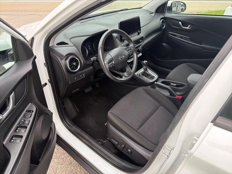 Hyundai Kona SEL AWD 2023