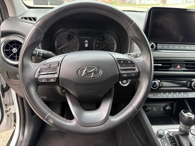 Hyundai Kona SEL AWD 2023