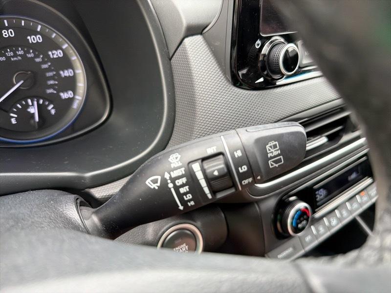 Hyundai Kona SEL AWD 2023