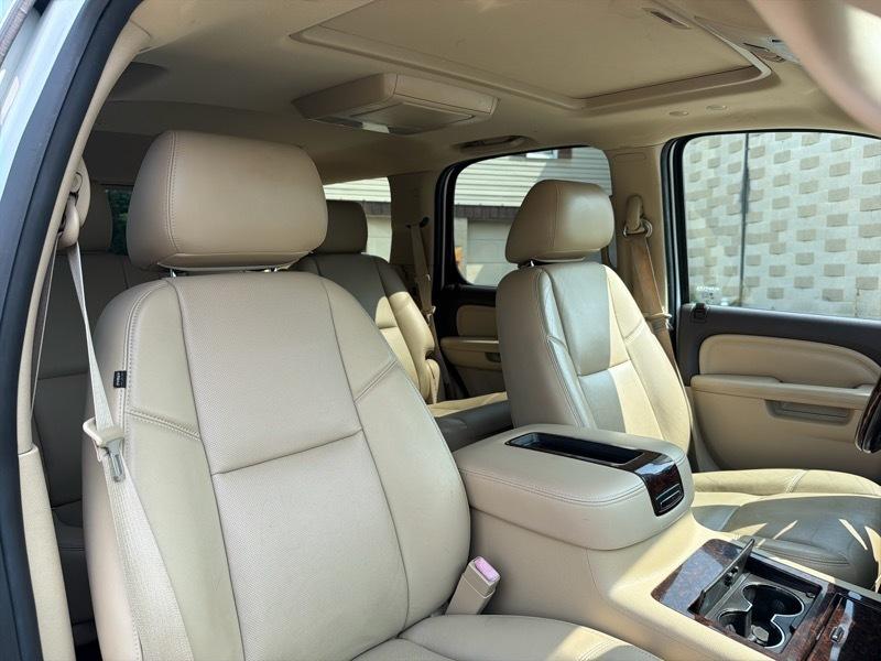 GMC Yukon Denali 4WD 2014