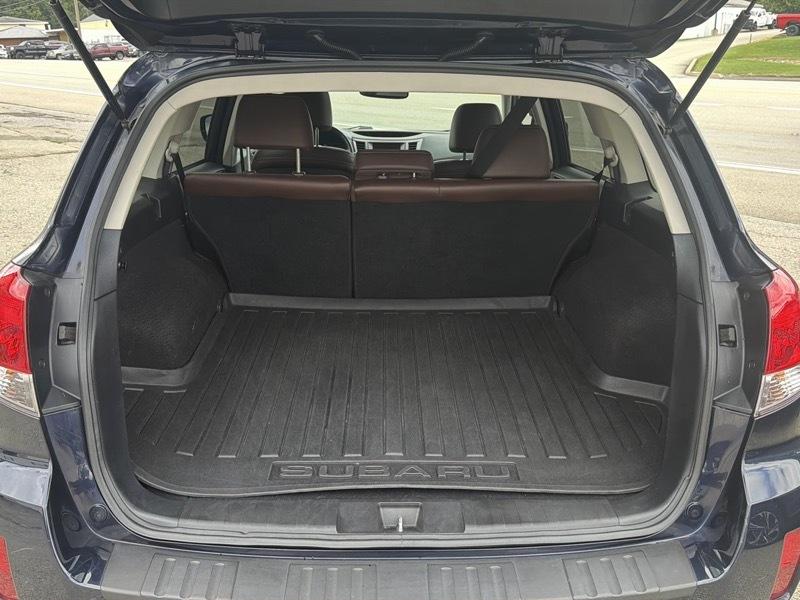 Subaru Outback 2.5i Limited 2014