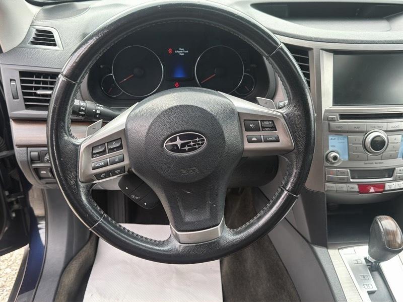 Subaru Outback 2.5i Limited 2014