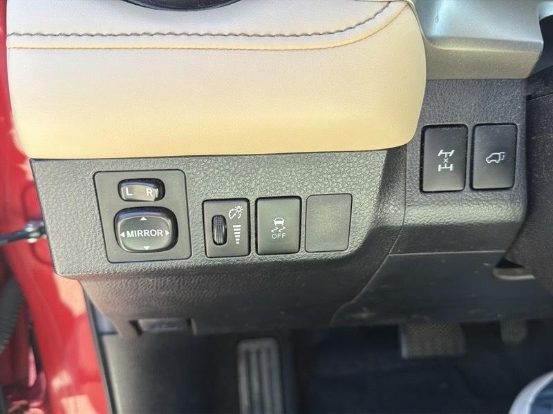 Toyota RAV4 Limited AWD 2015