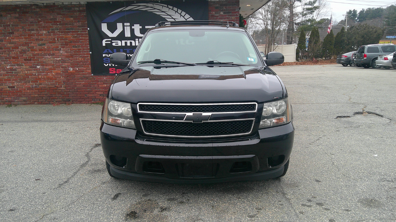 Chevrolet Avalanche LS 2WD 2011