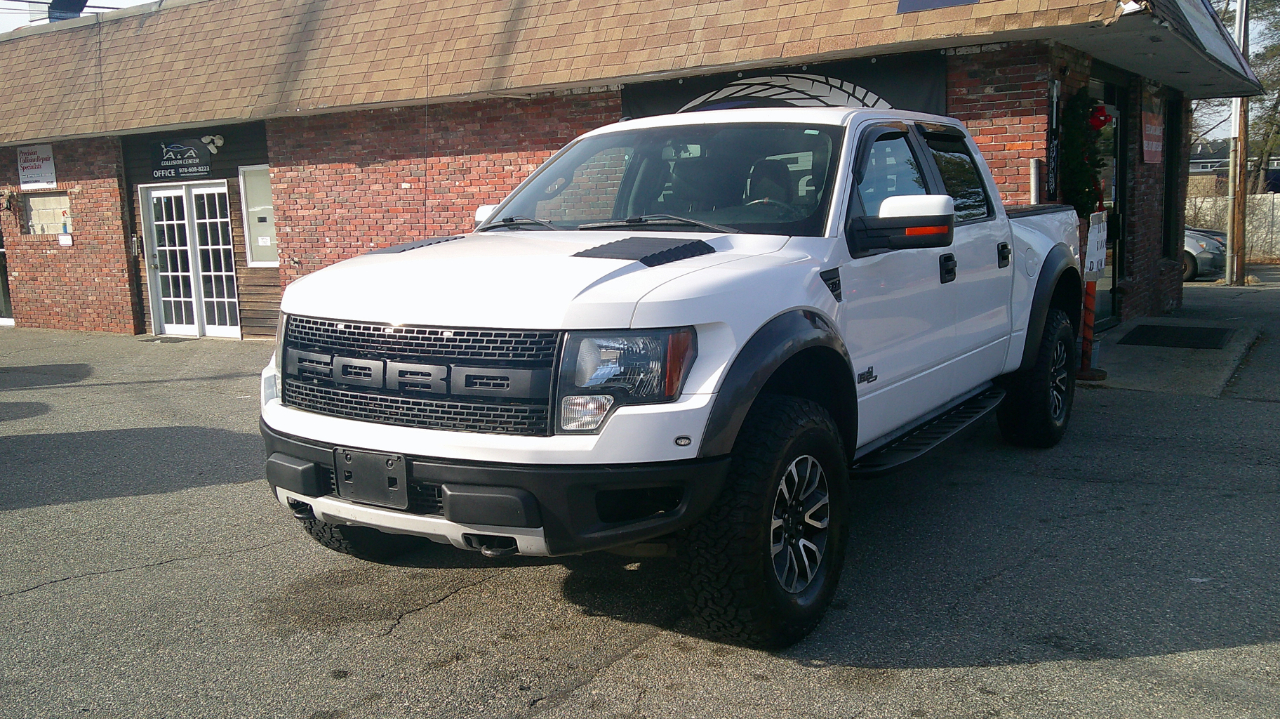 Ford F-150 SVT Raptor SuperCrew 5.5-ft. Bed 4WD 2012