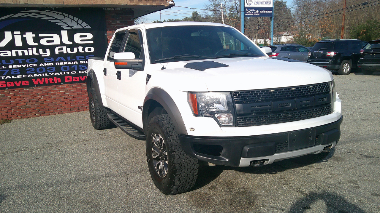 Ford F-150 SVT Raptor SuperCrew 5.5-ft. Bed 4WD 2012